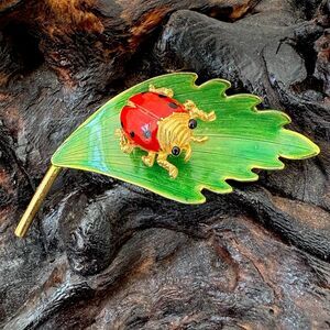 Vintage Hattie Carnegie Lady Bug Green Leaf Brooch Pin Enamel Insect Whimsical